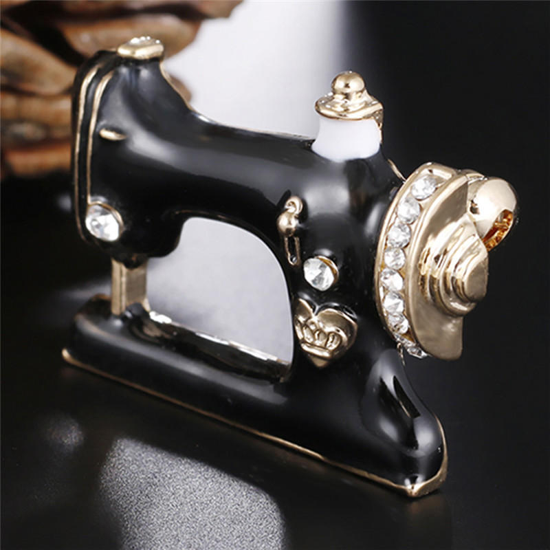 Sewing Machine Brooch Pin Black Enamel Brooch Collar Scarf Decoration Jewelry