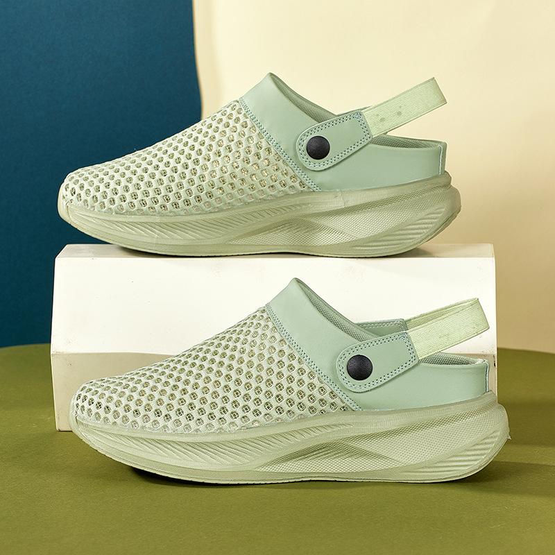 

2025 summer new thin men s shoes mesh breathable lazy shoes sandals soft-soled slippers hole shoes casual shoes 39