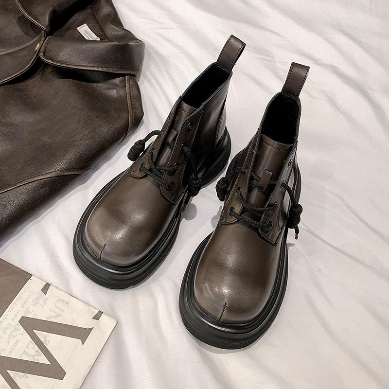 Nouvelles bottes Martin automne et hiver pour femmes en cuir style britannique rétro rue branchée bottines à semelles épaisses