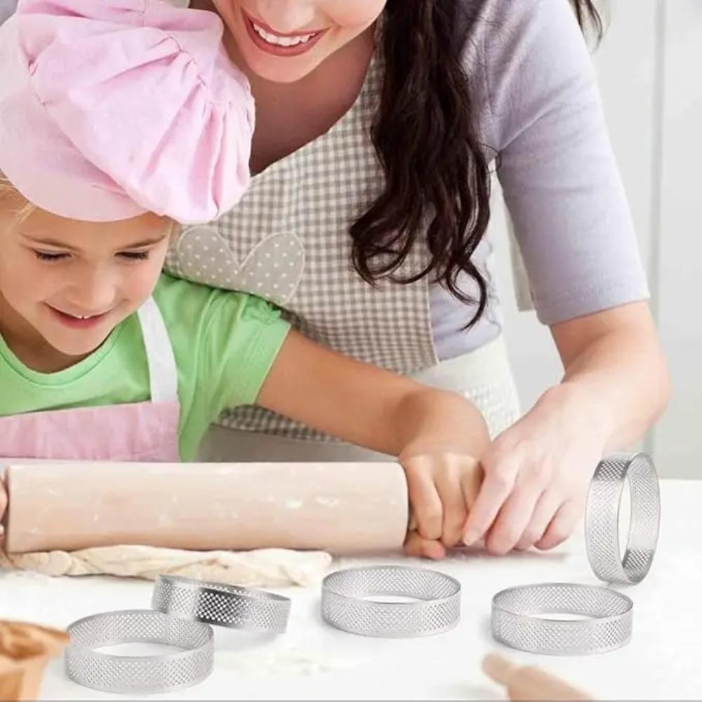 12 Piece Stainless Steel Perforated Tart Ring 8 CM Pastry Mold Durable Mousse Cake Ring  Bakery