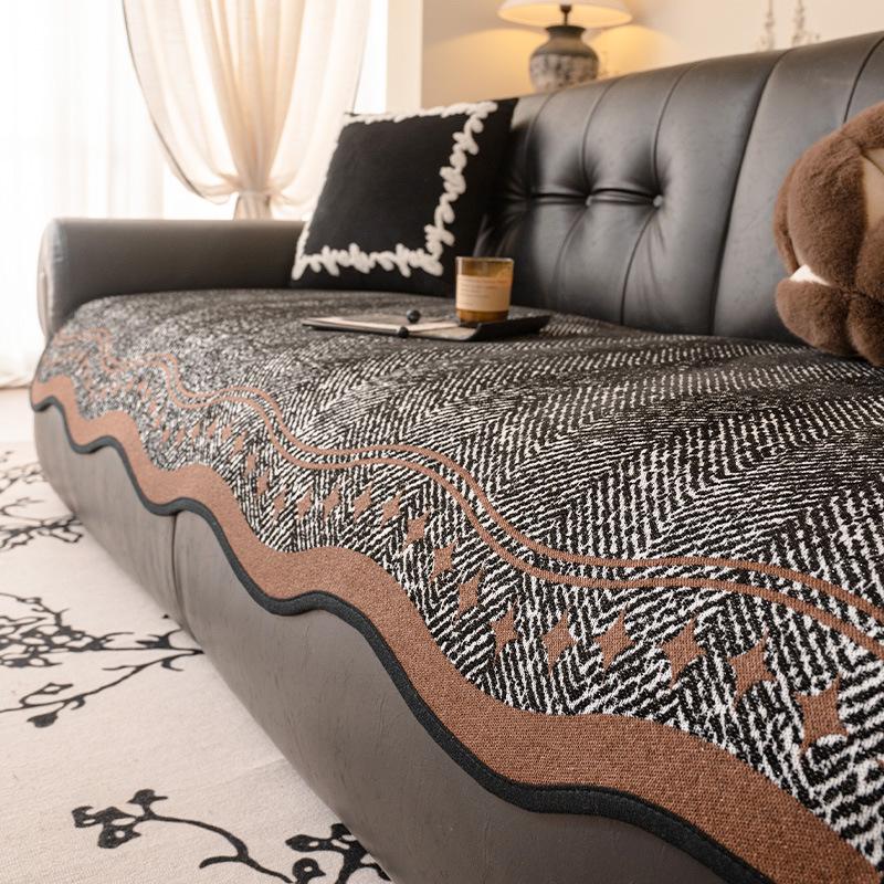 Four seasons universal sofa cushion 2025 new fixed straight row non-slip leather sofa cover seat cushion cover cloth towel