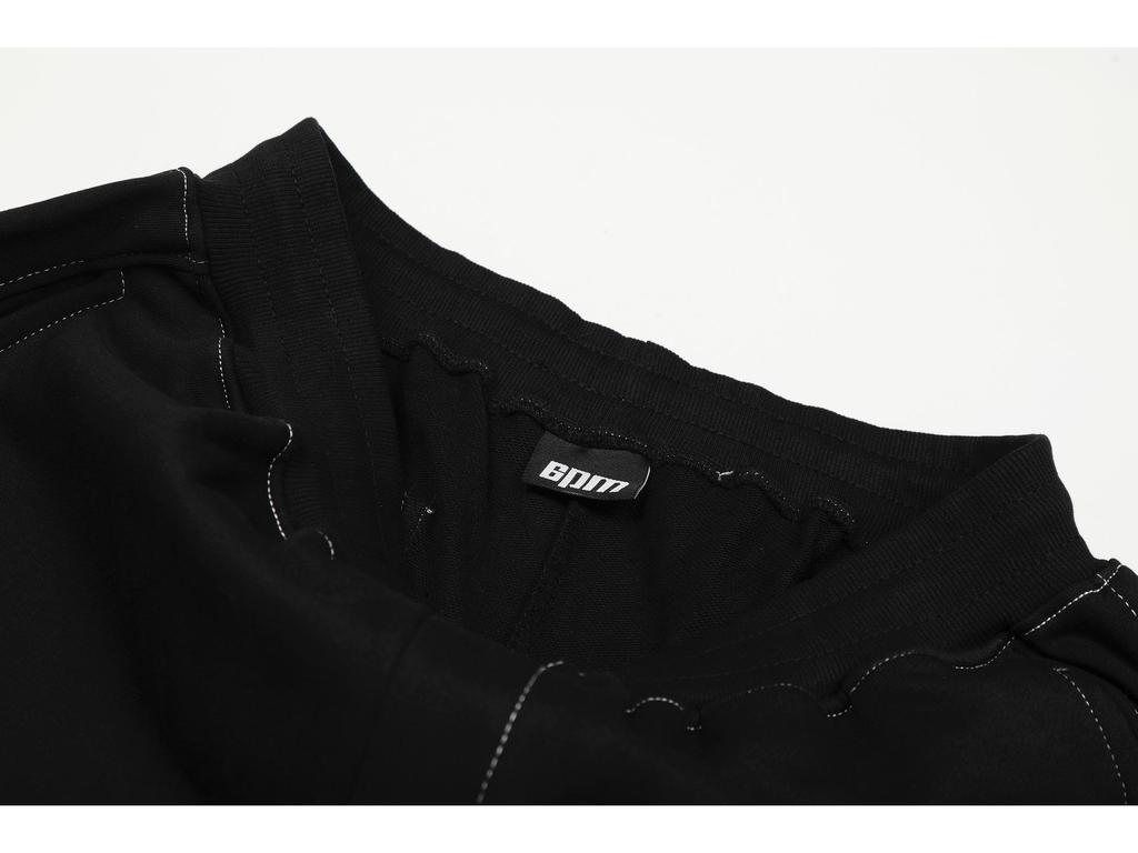 Trendige 6PM schwere Baumwoll-Reißverschlussjacke: Lockerer Schnitt, Streetwear-Stil mit aufgesetzter Stickerei.