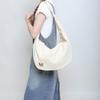 This Crossbody Bag Features A Simple Yet Large-capacity Dumpling Bag and A Versatile Commuter Tote Bag