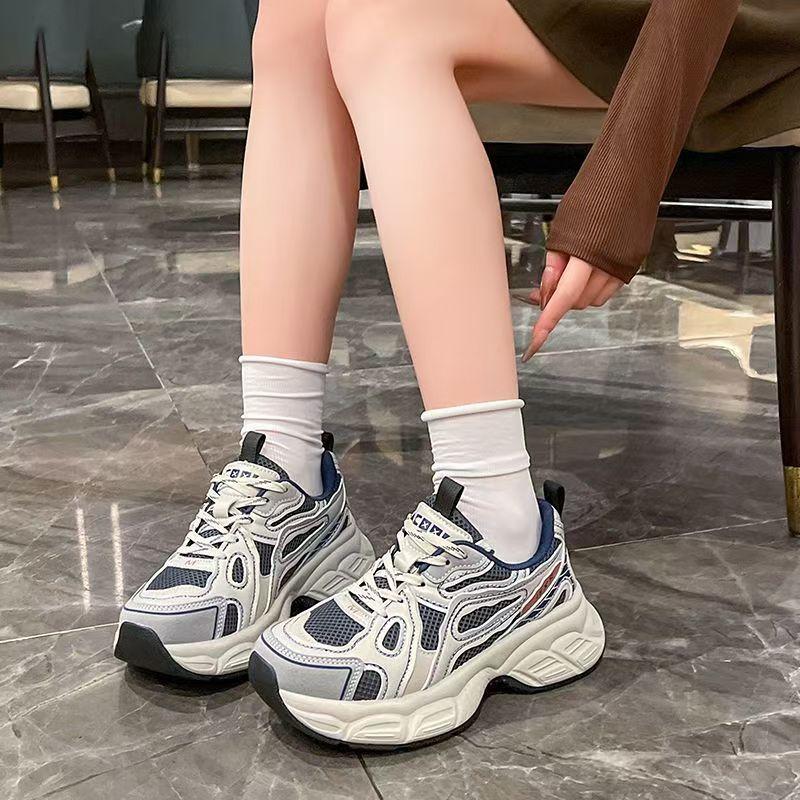 Popular dad shoes women 2025 spring and autumn new versatile thick-soled mesh breathable retro heightening casual sports shoes tide