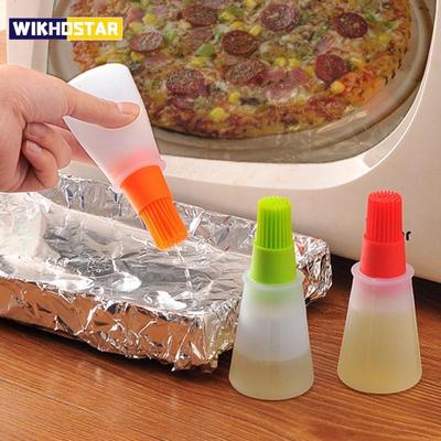 Draagbare food grade siliconen oliefles met borstel Barbecueborstel Insmeerborstel Hittebestendigheid Grillolieborstels Bakgereedschap