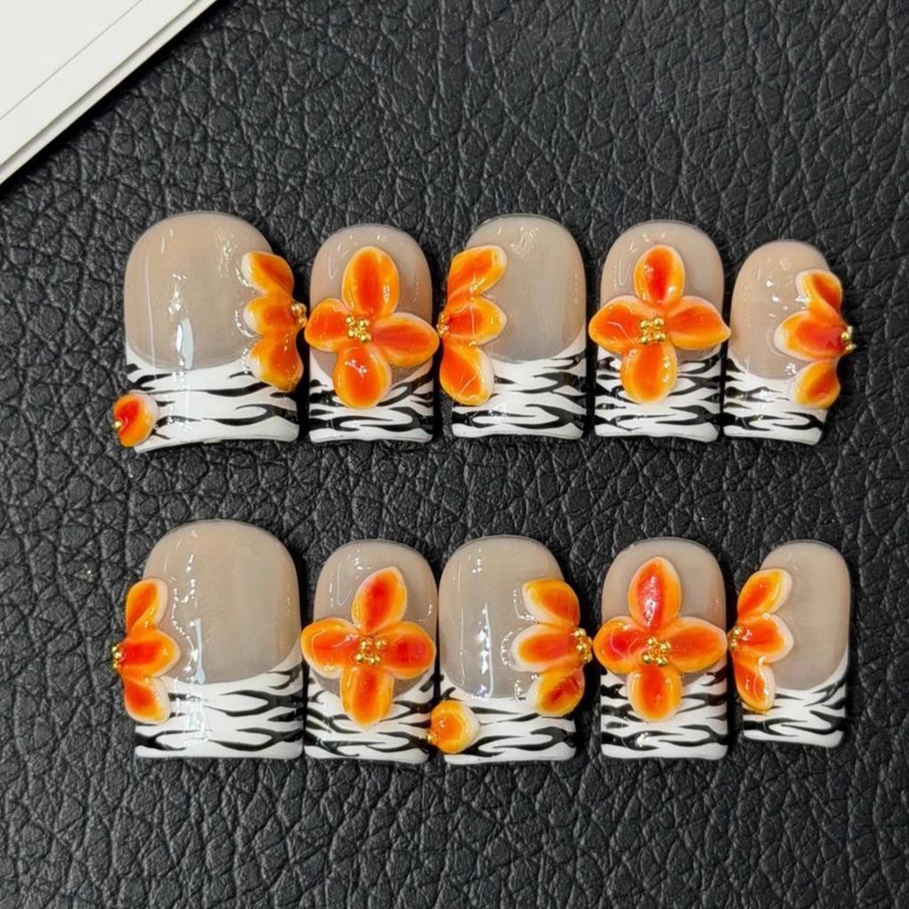 10pcs Nude Pink Handmade Press On Nails Short Square Bow Flower Diamond French Tip Fake Nails