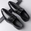 Luxury New Designer Men's Pointed Pu Leather Dress Business Casual Shoes Metal Button Loafers Wedding Dress Homecoming Footwear