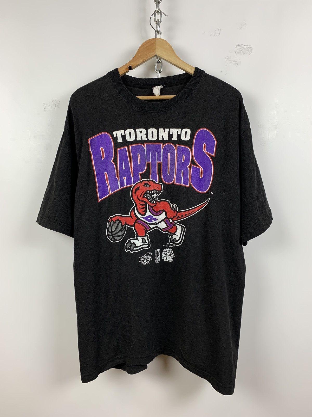 1994 Vintage Toronto Raptors NBA Size One Size (XL) Unisex T-Shirt M