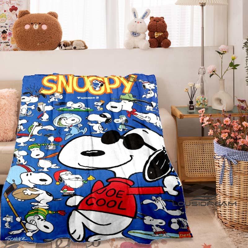 New Comic-Themed Snoopy Flannel Blanket — Ultra-Soft, Warm, and Plush Throw — Perfect for Home, Bedroom, Bed, Sofa, and Travel
