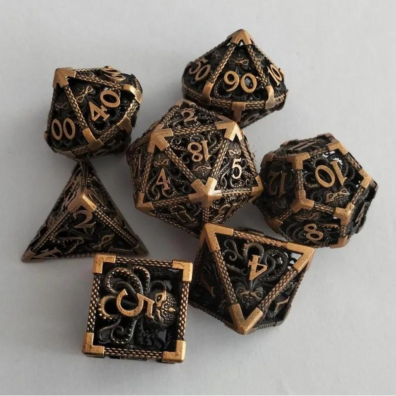 7 Pcs Hollow Metal Dice Set for DND RPG Dragon-Engraved Polyhedral Dice Tabletop Gaming Accessories for Dungeon Master Collector