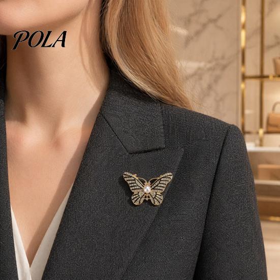 Durable Brooch Faux Pearl Rhinestone Butterfly Brooch, Women Girls Alloy Lapel Jewelry Pin, Sweater Cardigan Coat Clothing Accessories, Gift Metal