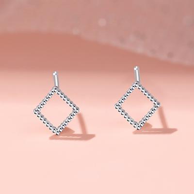 Rhombus Stud Earrings Female Niche Design Sense Simple Small Earrings Temperament Versatile Ear Hole