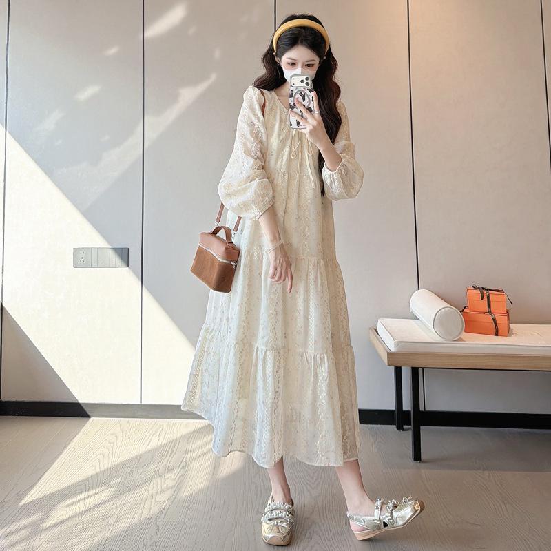 2026 Spring Fashionable Embroidered Korean-Style Sweet Maternity Long Dress
