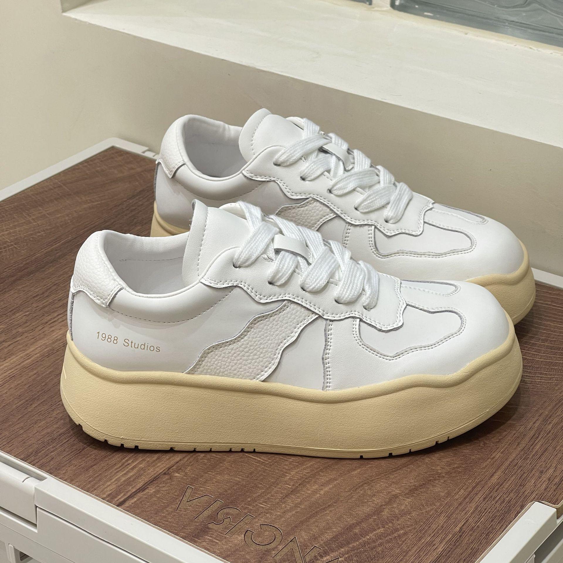 

Осенние новые кроссовки на платформе из натуральной кожи, женские белые туфли в студенческом стиле