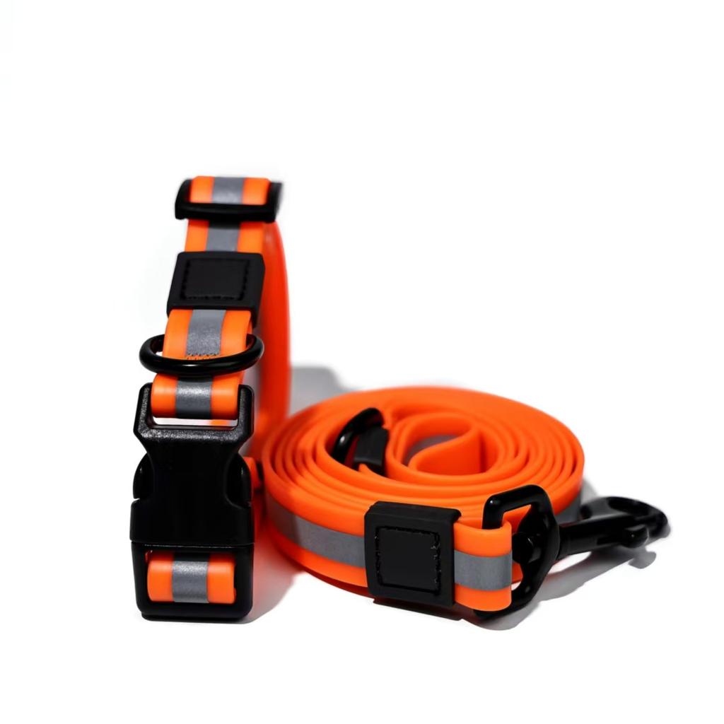 Reflective Strip Waterproof PVC Adjustable Dog Collar Leash Set with 360 Rotatable Zinc Alloy Buckle Night Visible