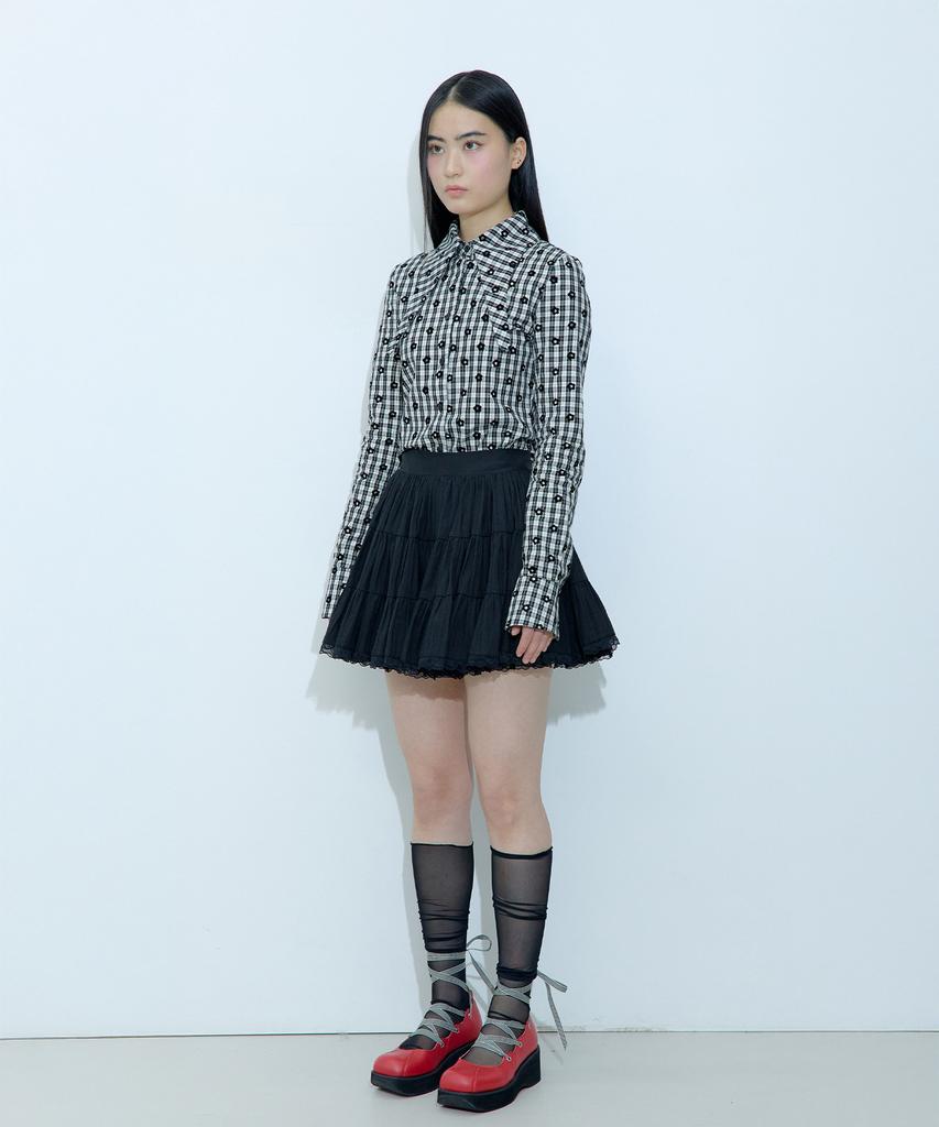 Rough Neck Pom-Pom Volume Skirt Black