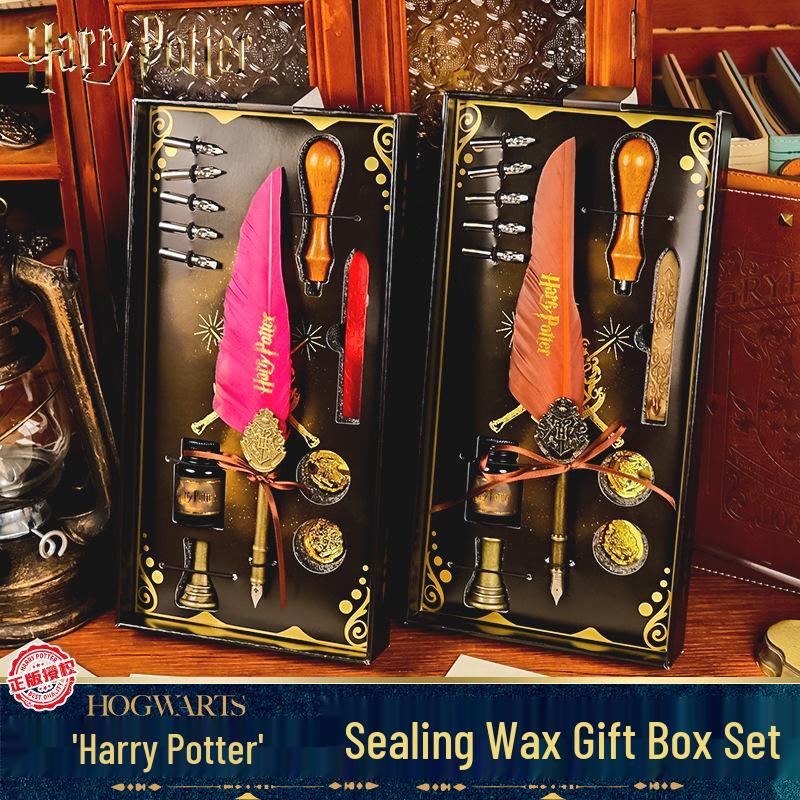 Warner Bros. Set Pană cu Pene cu Stropi Aurii Harry Potter & Sigiliu Retro cu Ceară