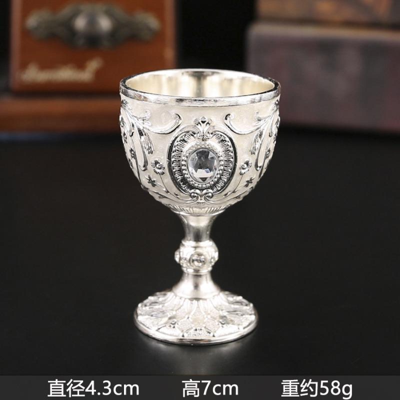 Hot-selling high-end small wine glasses, one-bite cups, creative household metal exhibition hall decorative ornaments