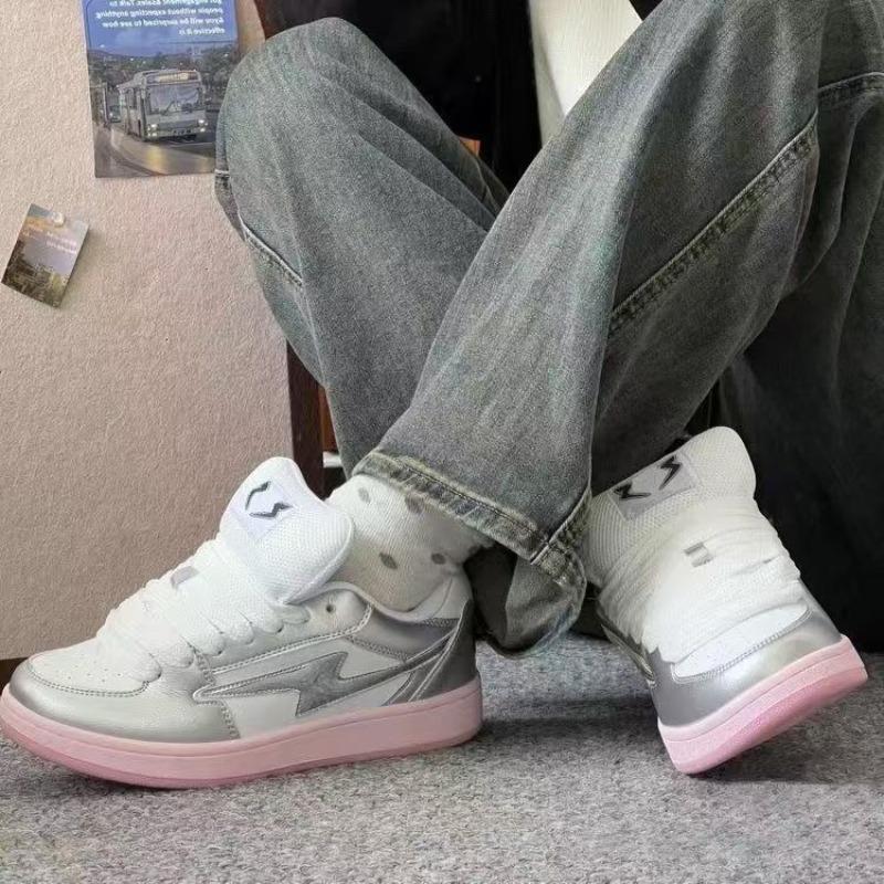 Original niche bread shoes versatile low-top board shoes women's autumn and winter new student casual shoes tide