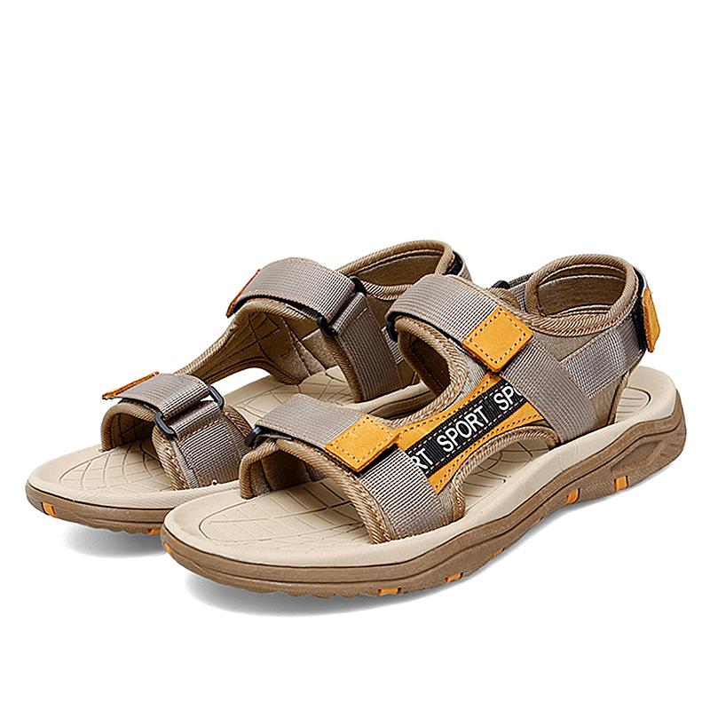 Fashion Summer Luxury Brand Men Sandals Fashion Design Breathable Casual Shoes Men Soft Bottom Outdoor Beach Sandals Men Walking Shoes