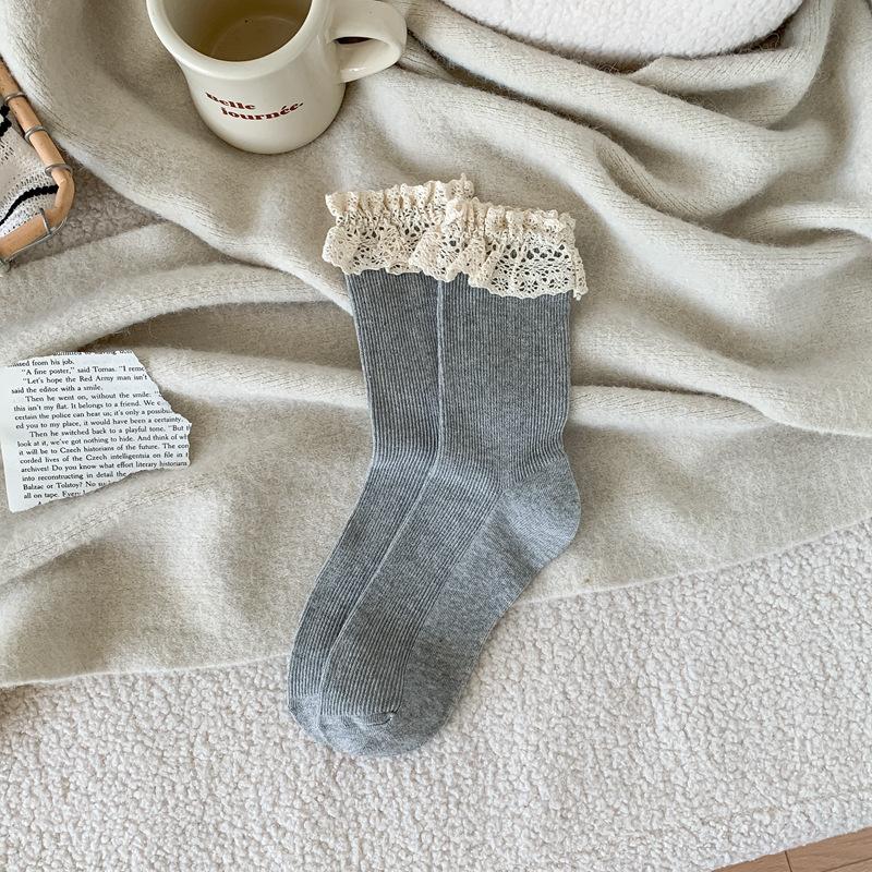 Autumn Socks Japanese Students Lace Double Needle Tube Socks Female Sweet Lolita Jk Wind Pile Socks