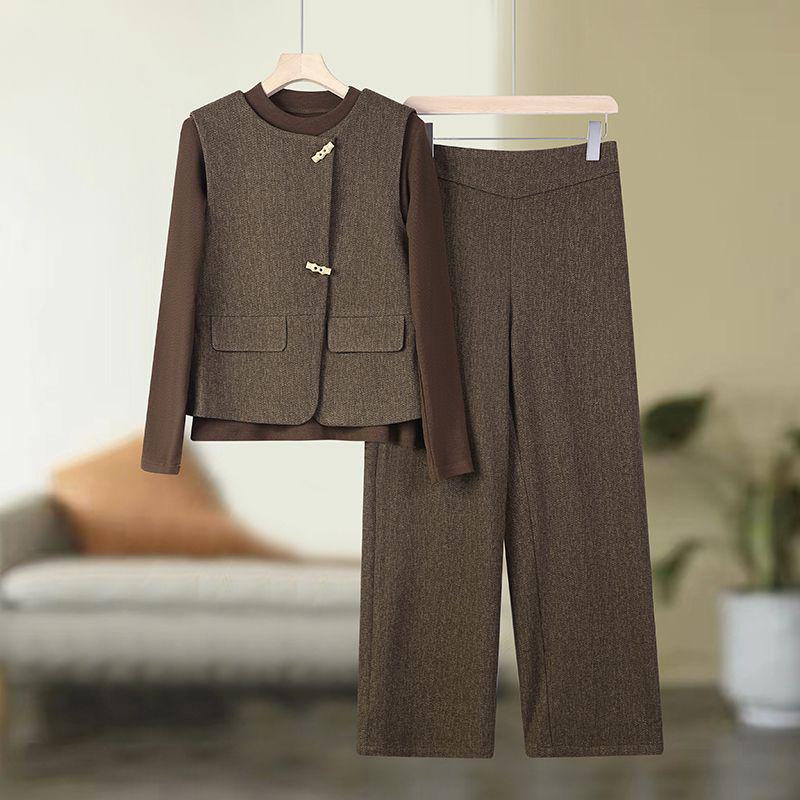 

2026 Spring & Autumn Fashionable Three-piece Set for Middle-aged Women (Ages 40-50) XL (90-105 kg)