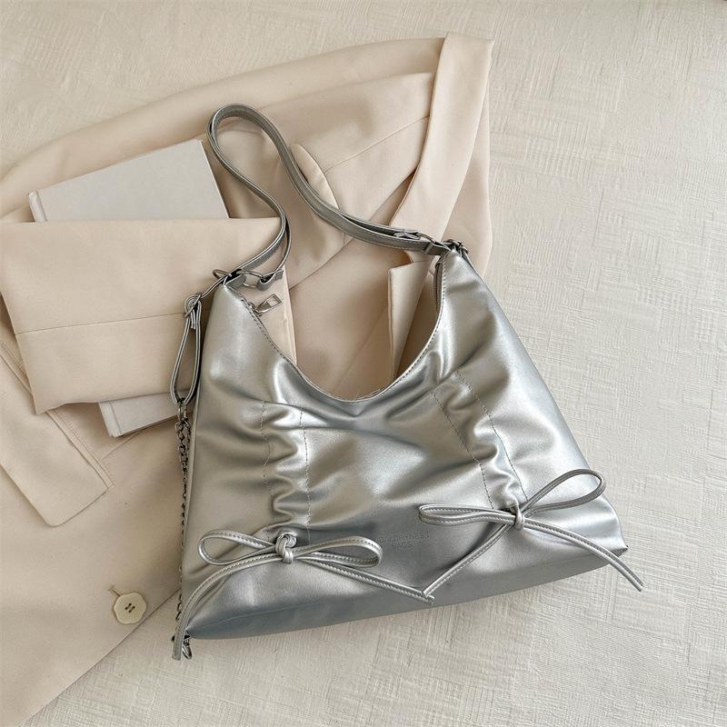 Geantă de umăr simplă și la modă pentru femei, geantă de primăvară, geantă de mare capacitate pentru naveta, geantă crossbody simplă și la modă pentru femei