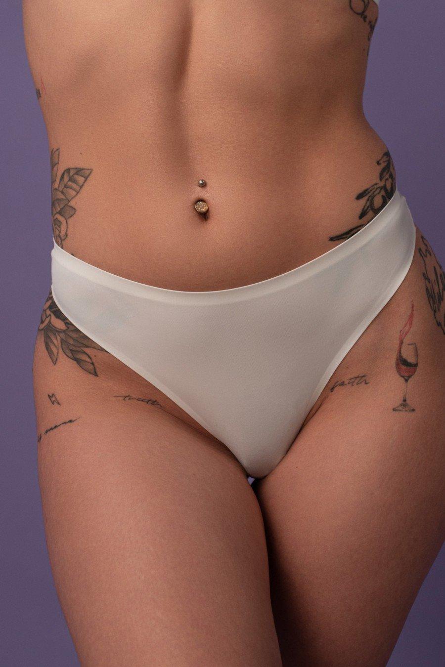 

Трусики стрінг brabrabra (85292) 6(2XL) вероніка кольору