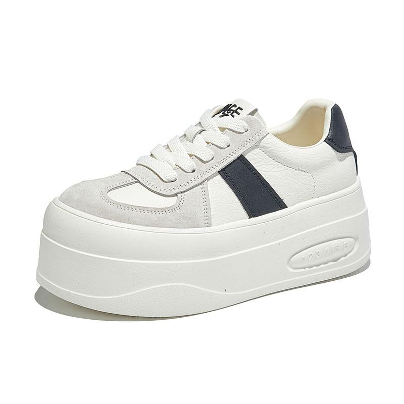 Foam Sole Leather Little White Shoes 2025 Autumn New Thick Sole Heightening Sports Board Shoes Casual Versatile Shoes Women's