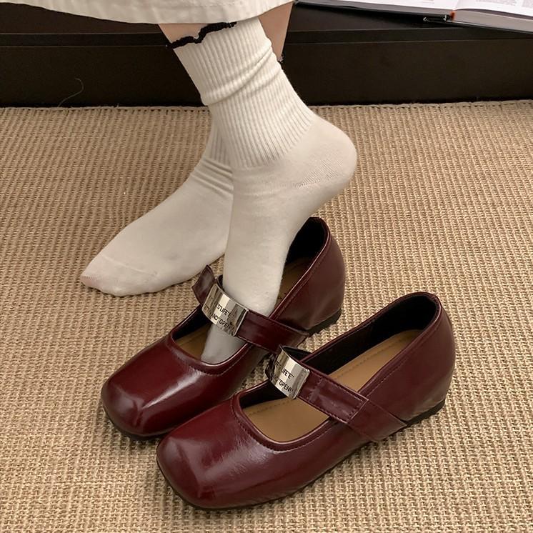 Fashion Temperament Black Inner Height Increase Shallow Mouth Flat Sole Shoes Women's 2025 New Spring Square Head French Mary Jane Shoes