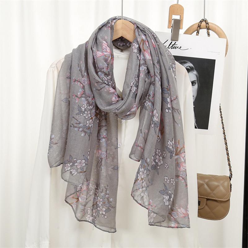 Winter Thin Fashion Bloosm Floral Viscose Shawls Scarf Lady High Quality Wrap Pashmina Stole Bufandas Muslim Hijab 180*85Cm