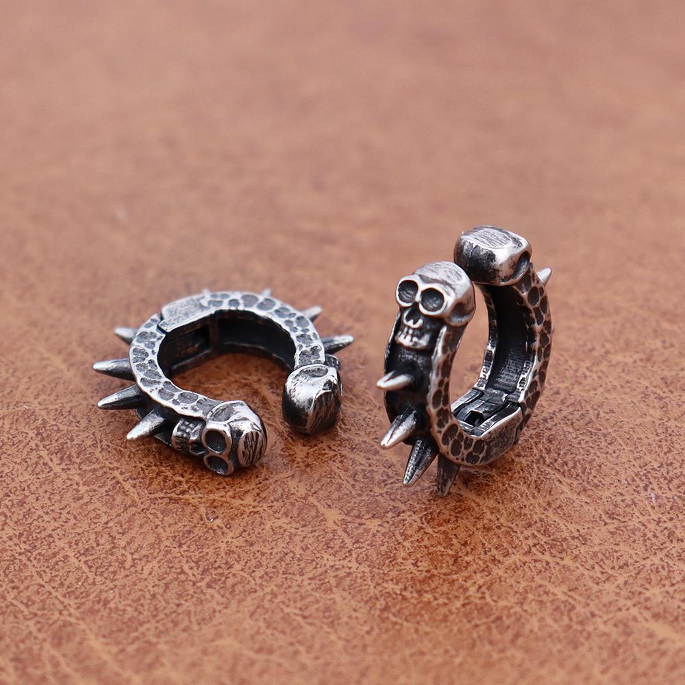 Stainless Steel Retro Black Skull Clip Earring Women Punk Hip Hop Hypoallergenic Earrings Fashion Charm Male Jewelry Accessories