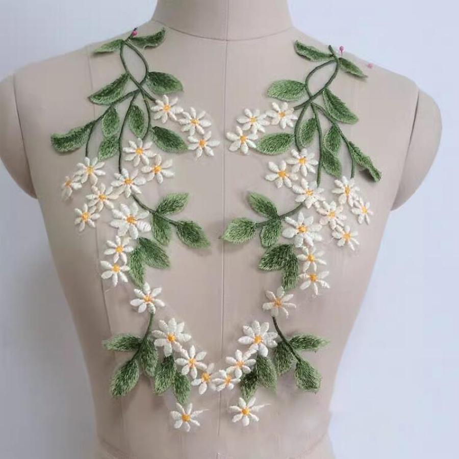 1Pair Green Leaf Daisy Flower Patch Sewing Applique Crafts Repair Decoration