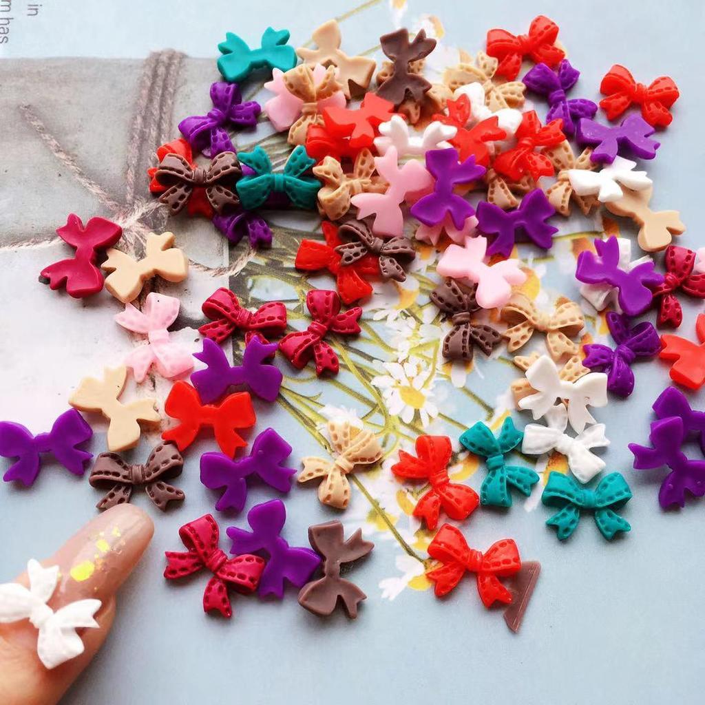 100pcs Resin Bowknot Nail Art Ornaments, Black & White Ribbon Style
