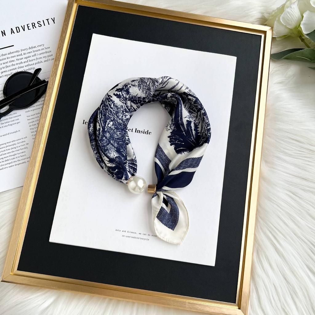 Silk scarf women's new matching shirt spring and autumn long strip scarf neck polka dot mother's high-end magnetic buckle