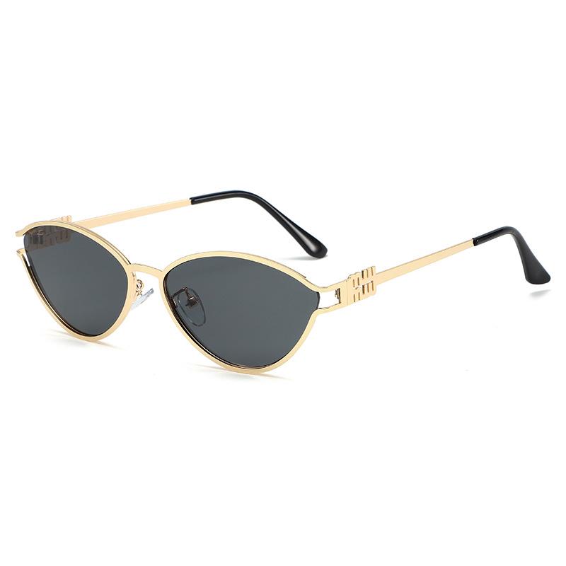 New Small Frame Cat Eye Fashion Trendy Personalized Metal Sunglasses Women's High-end Retro Sunglasses 15