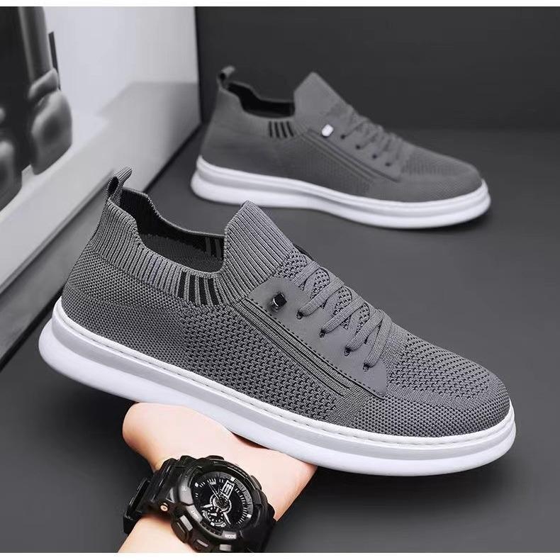

2025 summer new soft-soled round head fly-woven socks men s shoes casual versatile single shoes breathable sports men s shoes 44