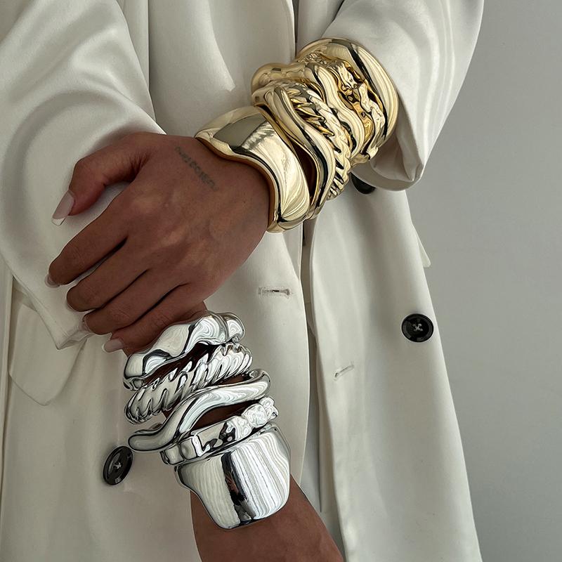 Fashion Irregular Cuff Bracelets for Women Vintage Exaggerated Gold Silver Color Glossy Plastic Open Bangle Female Jewelry Gift