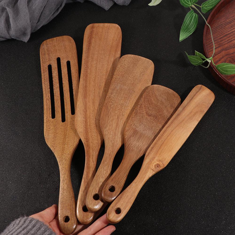 Non Stick Long Handle Spatula Natural Wood Kitchen Leakage Shovel Kitchenware Supplies