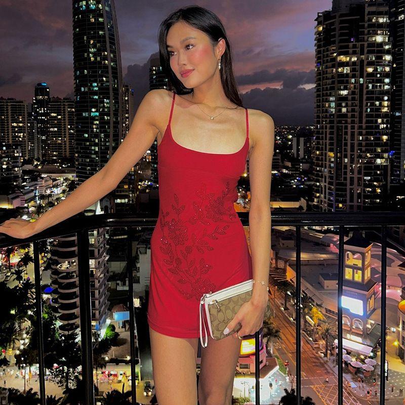 

Fashion Wind 2025 Spring New Arrival Women s Clothing Fashion Sexy Hot Drilling U Collar Backless Slim Fit Hip Spaghetti Straps Dress Red L