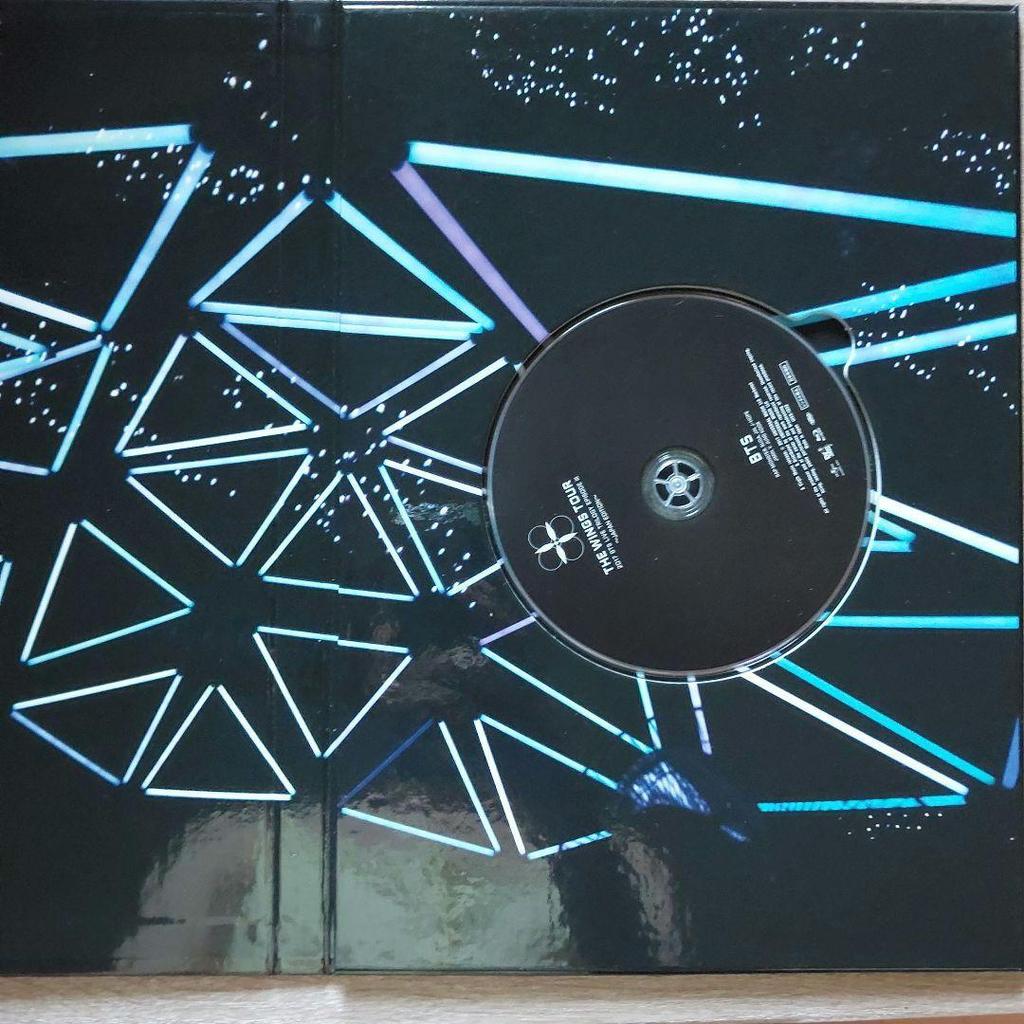 [USED] BTS THE WINGS TOUR Japan Performance First Press Limited Edition Blu-ray