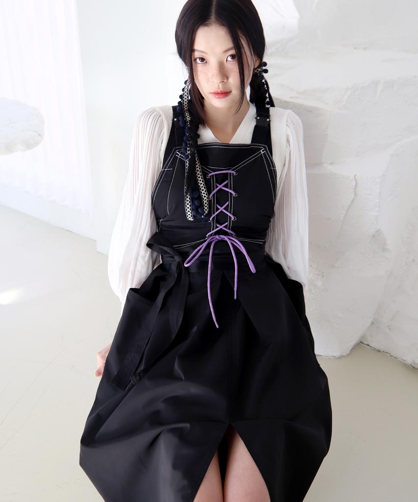 Eipeuleonwei Kuro Eyelet Apron Dress 2 Sizes
