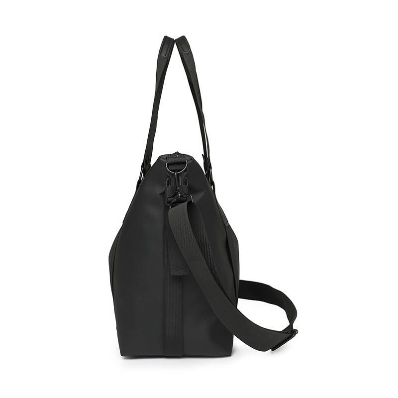 Large Capacity Yoga Bag Short Trip Fitness Bag Lightweight Shoulder Bag