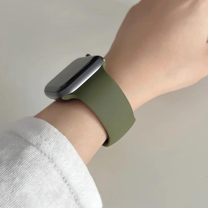 Straps For Watch 10 46 Mm 49mm 44 Mm 45mm 40mm 42mm 41mm 38mm Sport Bracelet iWatch Series 9 8 7 SE Ultra 2 Silicone Band
