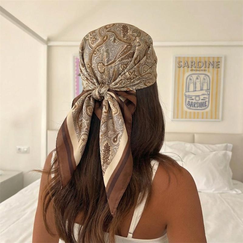 Foulard di Seta Satinata Lusso con Fantasia Paisley per Donna Fazzoletto con Stampa a Quadri Sciarpe da Collo Scialli Quadrati e Sciarpe Avvolgenti per Signore 70Cm