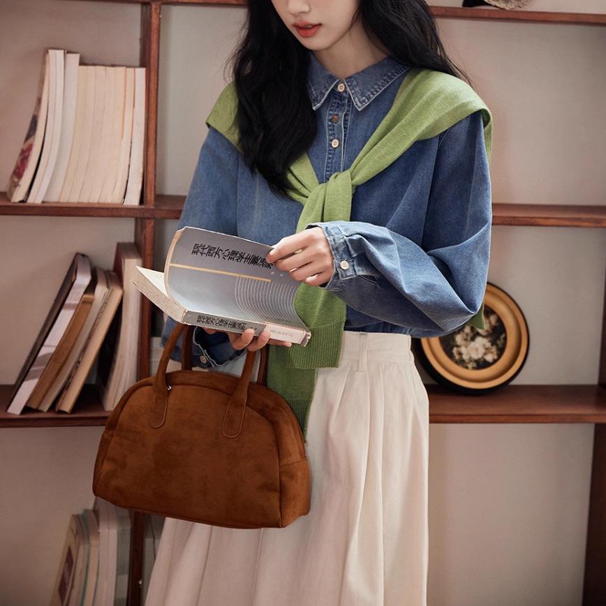 2025 Осень Ретро Гонконгский Стиль Повседневная Свободная Вышитая Джинсовая Рубашка Small джинсовый синий