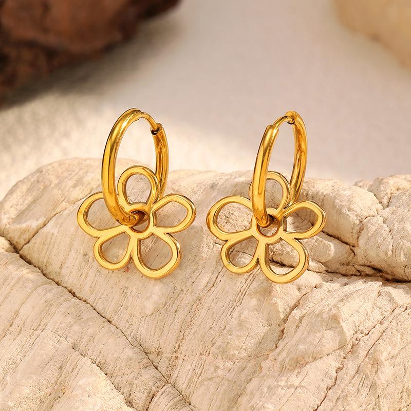 Orecchini a cerchio in acciaio inossidabile a forma di fiore INS, resistenti all'appannamento, lusso premium, orecchini a cerchio in acciaio al titanio cavo placcato oro 18K, gioielli per orecchie