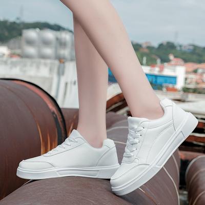 Chaussures Blanches pour Femmes Plates Chaussures Blanches Décontractées à Lacets en Cuir PU Baskets de Marche Semelle Épaisse Extérieur Mode de Luxe