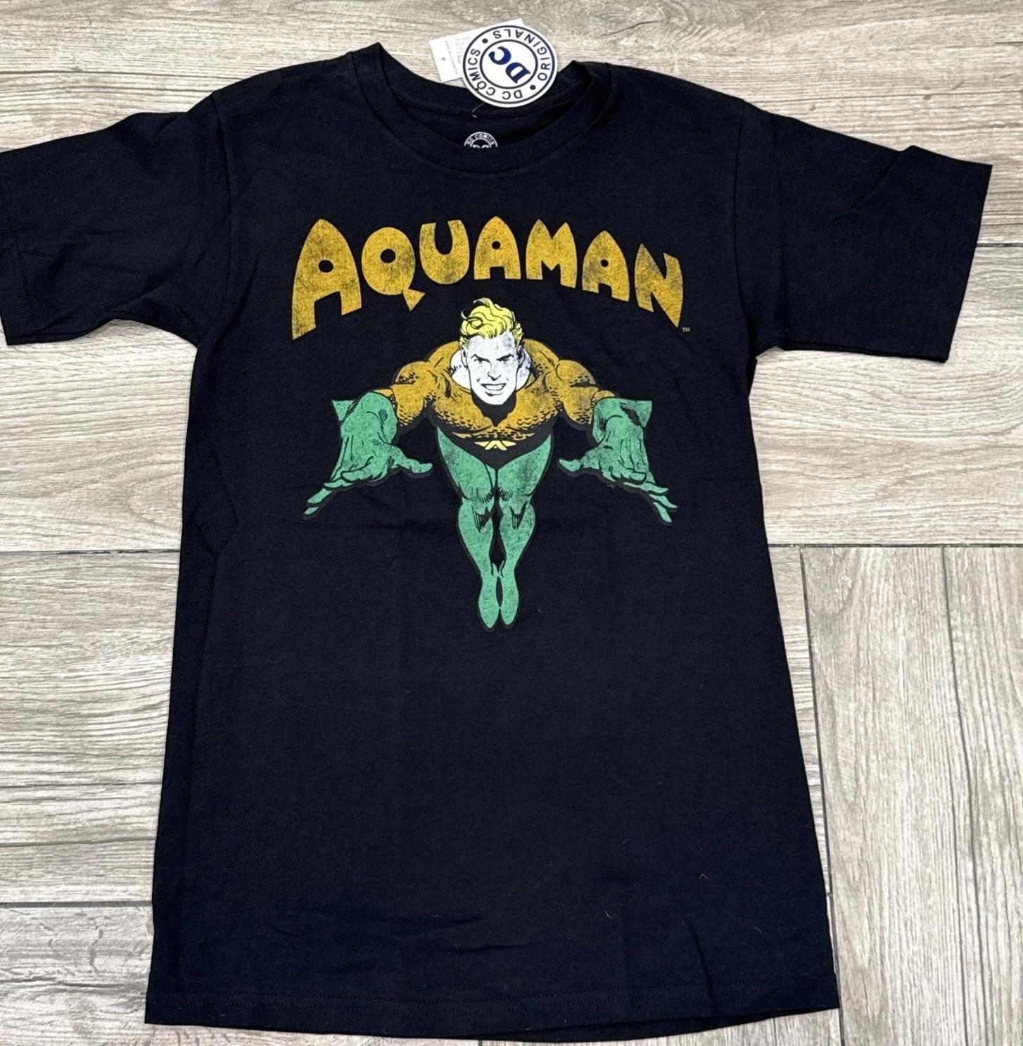

Aquaman Tee 100% Cotton T-shirt Mens Tees Top Size Small Licensed DC Comics Merchandise New Old Stock 2013 2XL