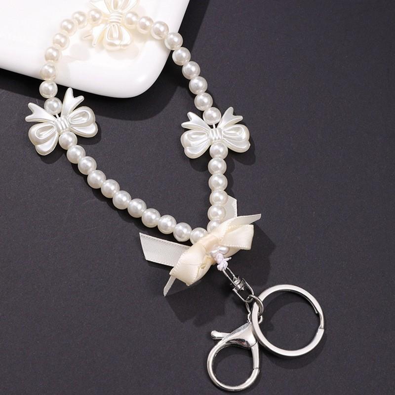 Creative Pearl Bow Pendant Keychain: Exquisite Gift Accessory for Bag or Phone Case
